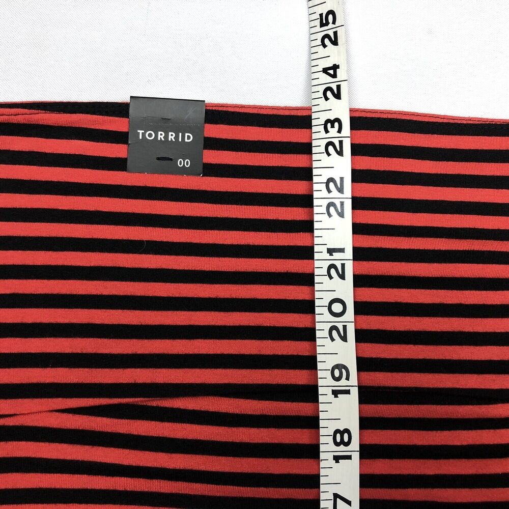 Torrid Pencil Skirt Size 00 Woman 10/12 Red Black Stripe Foldover Stretch Knit - Picture 8 of 9